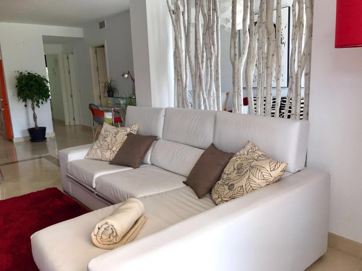 Penthouse Los Arqueros Golf Benahavis Bagian luar foto