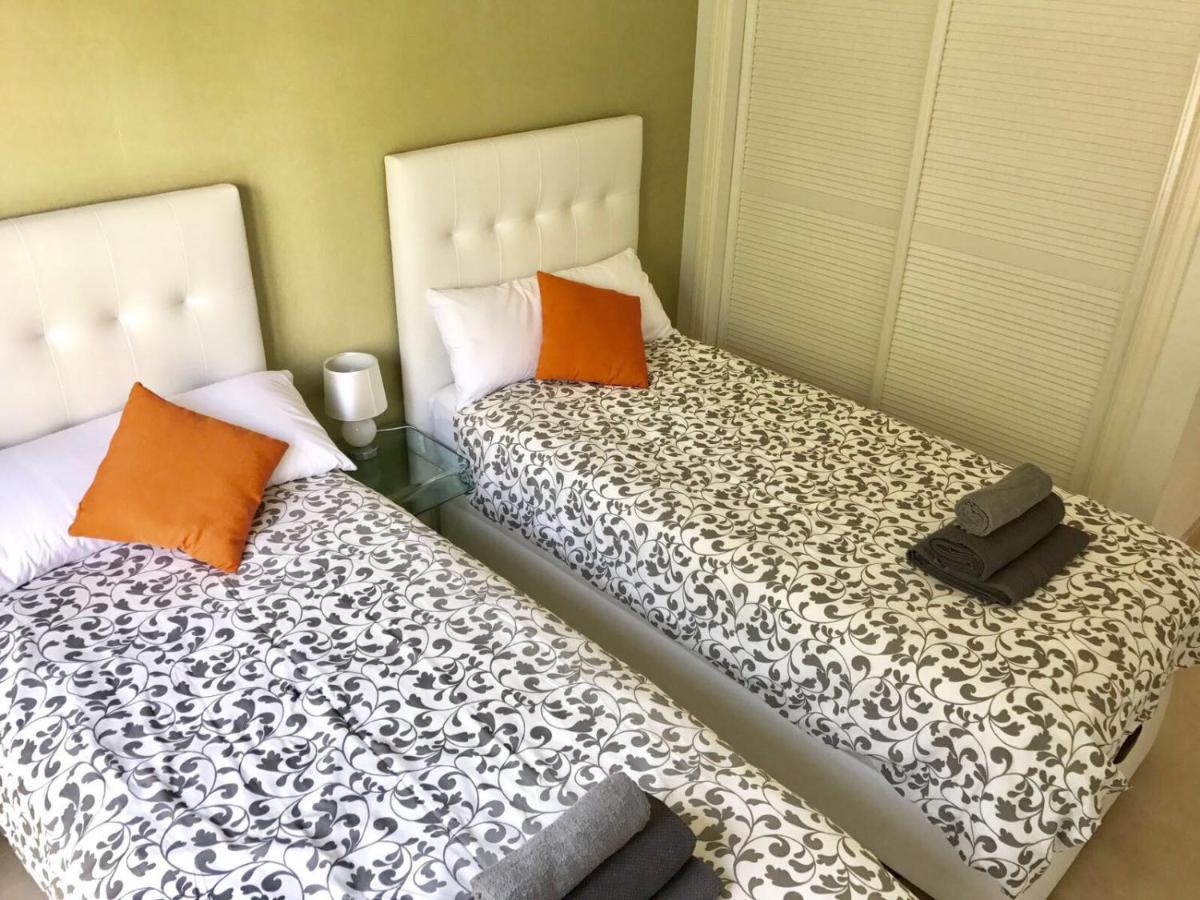 Penthouse Los Arqueros Golf Benahavis Bagian luar foto